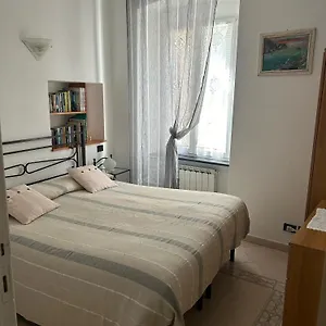  Apartment In Tipico Carugio Ligure Italy